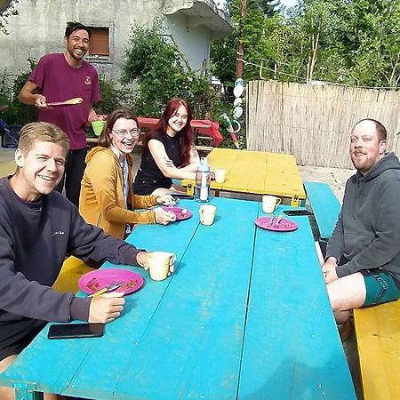 Pinegroove Hostel Vlora Экстерьер фото
