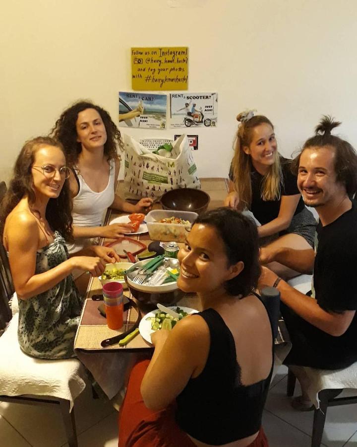 Pinegroove Hostel Vlora Экстерьер фото