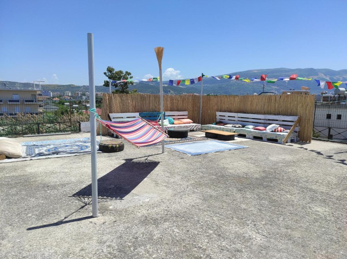 Pinegroove Hostel Vlora Экстерьер фото
